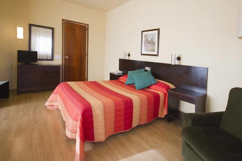 Hotel Gran Sol Solsona Luaran gambar